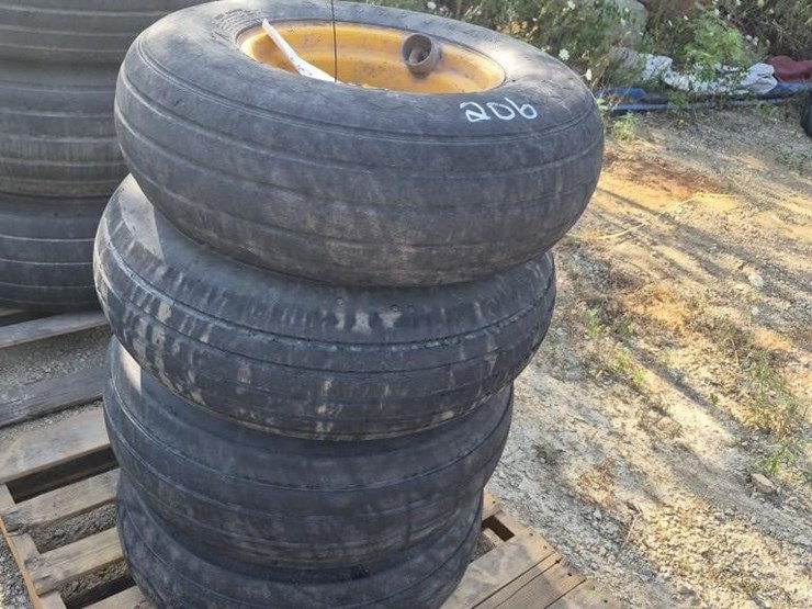 ag-implement-tires-image-1