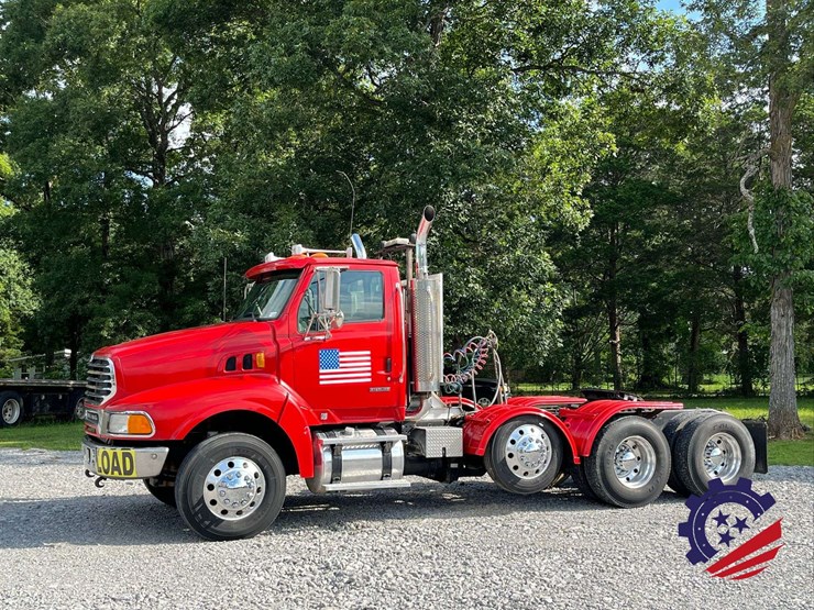 2007-sterling-l9500-image-1
