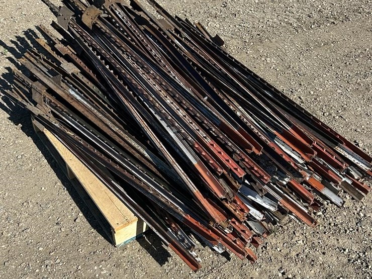 200x-5-1/2ft-t-posts-6604-image-1