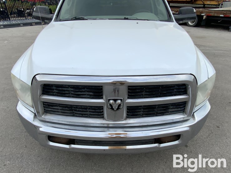 2012-dodge-2500-image-11