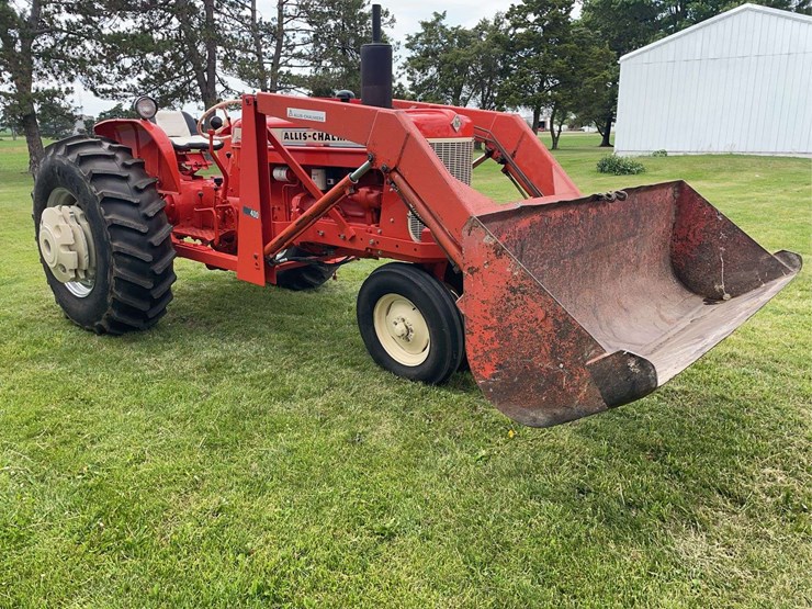 1963-allis-chalmers-d-17-series-iii-image-3