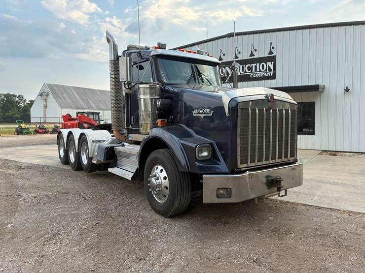 2009-kenworth-t800-image-2