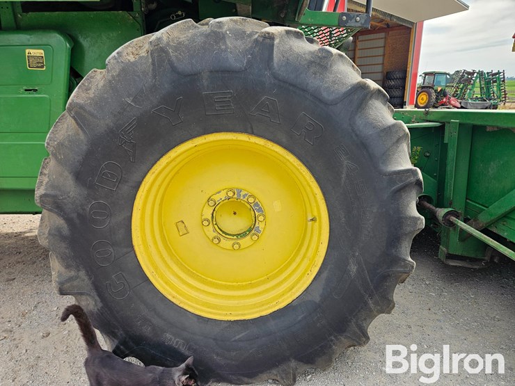 1983-john-deere-7720-image-12