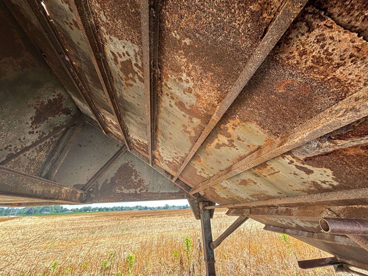 1995-wheeler-hopper-bottom-image-20