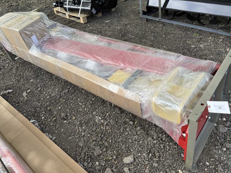 #18-•-10,000lb-two-post-base-plater-auto-lift-image-1
