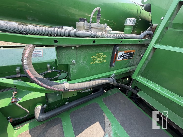 2020-john-deere-s780-image-35
