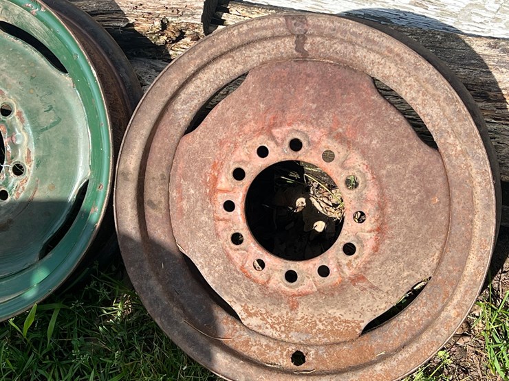 #9950-•-(2)-steel-rims-image-2