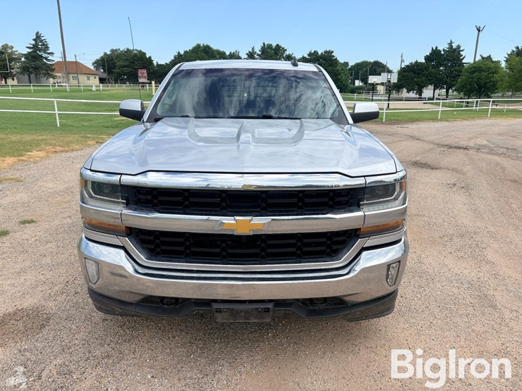 2018-chevrolet-silverado-1500-z71-image-2