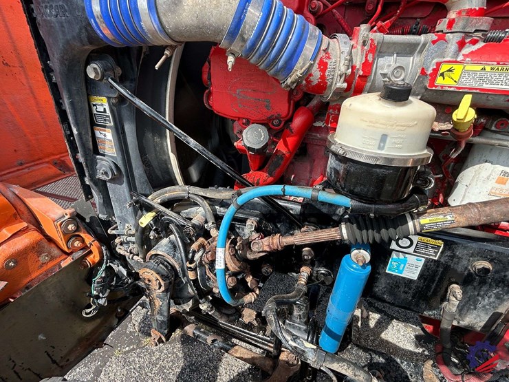 2016-peterbilt-367-image-108