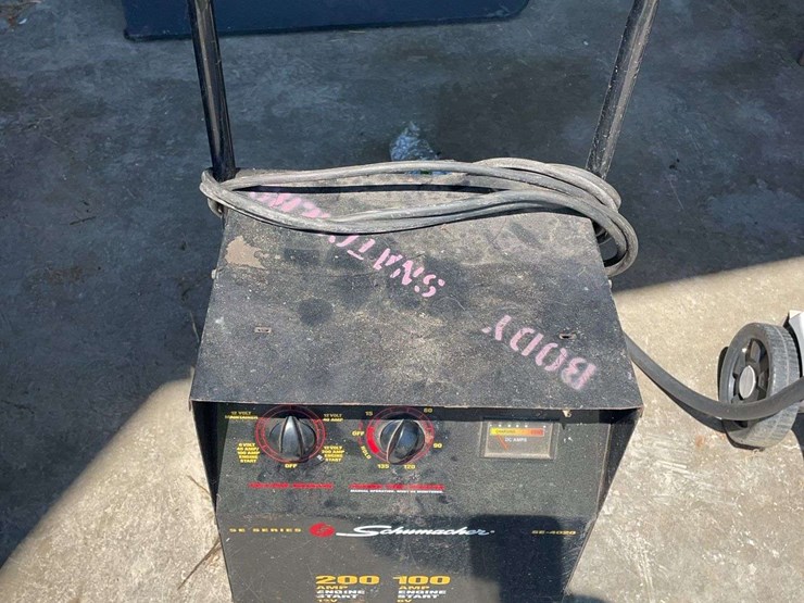 battery-charger-image-2
