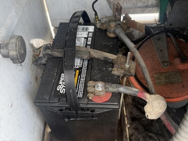 #48-•-onan-cummins-generator-on-trailer-image-16