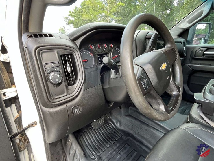 2021-chevrolet-silverado-2500-image-65