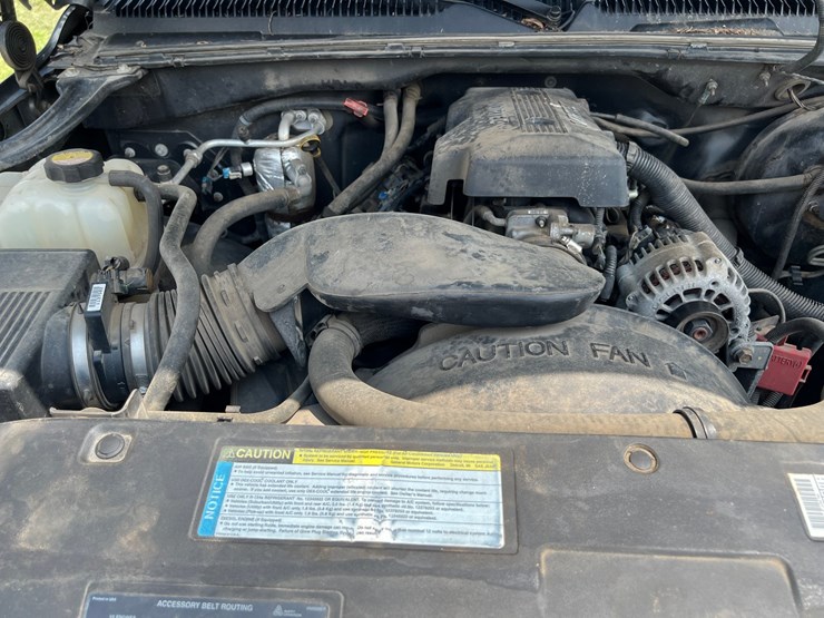 2000-chevrolet-1500-image-15