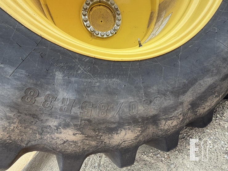 2020-john-deere-s780-image-16