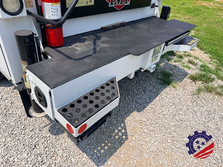 2019-ford-f550-xl-image-48