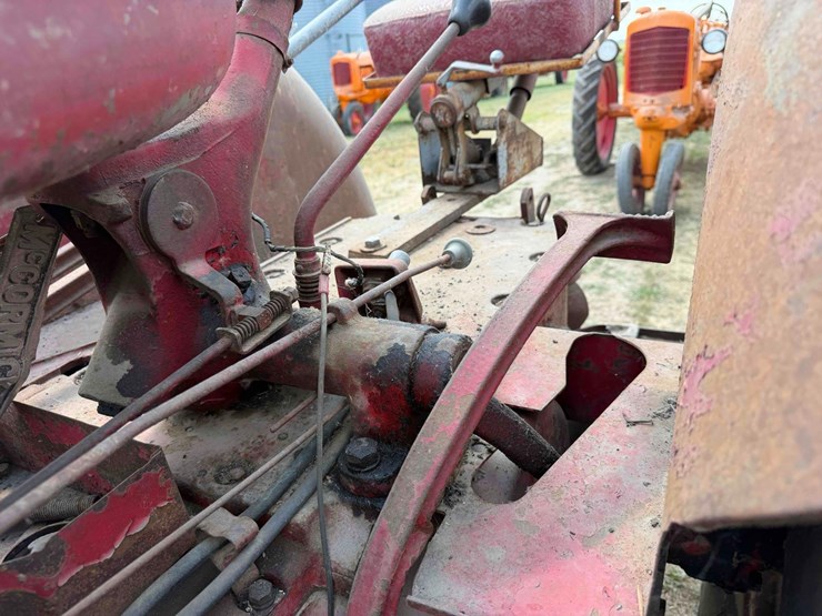 mccormick-deering-w6-standard-tractor-image-16
