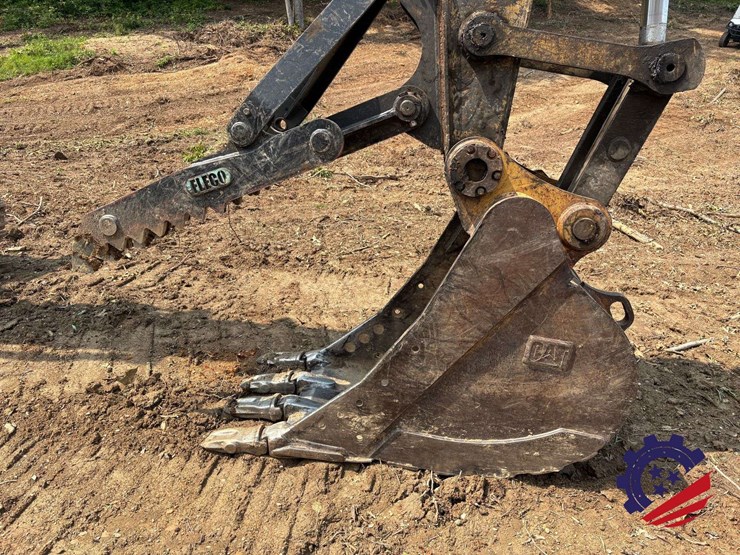 2012-caterpillar-329el-image-17