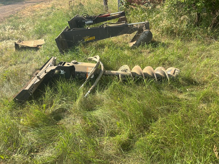 2012-bobcat-15c-post-hole-digger-image-2