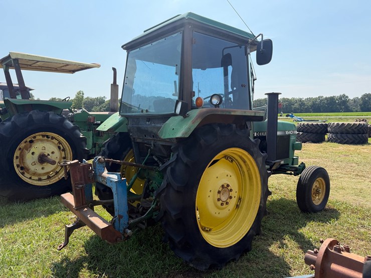 1981-john-deere-1640-image-3