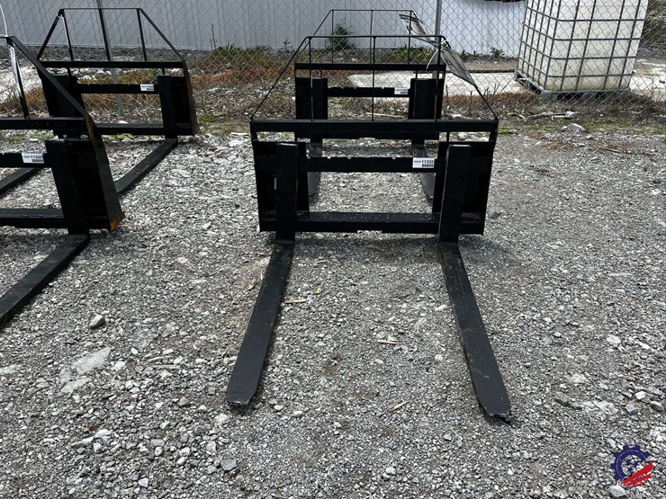 unused-2026-mower-king-sa-skid-steer-forks-attachment-image-2