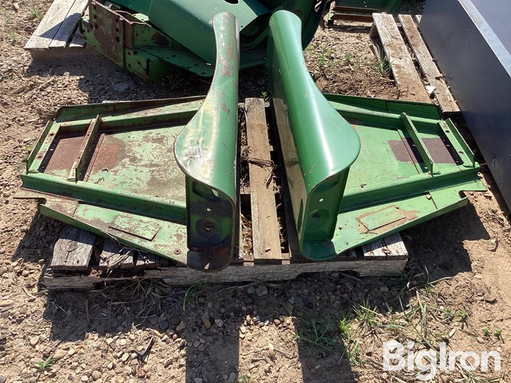 john-deere-4320-image-8