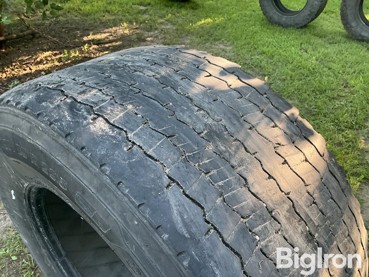 michelin-455/55r22.5-super-single-truck-tires-image-15