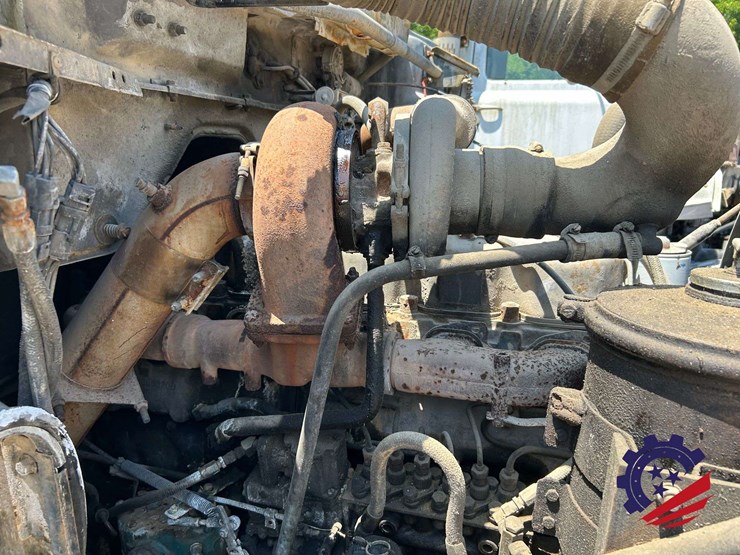 1992-mack-dm600gk-rear-discharge-(glider-kit)-concrete-mixer-truck-image-50