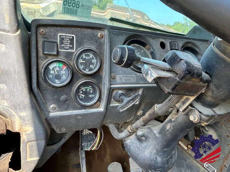 1997-mack-dm-concrete-mixer-truck-image-96