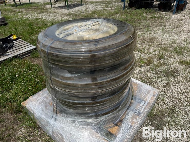 titan-7.50-20sl-tires-image-4