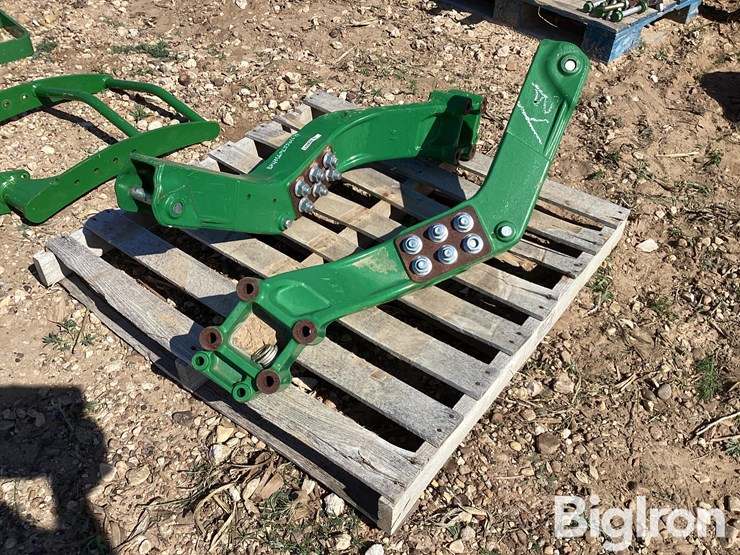 john-deere-4066m-image-1