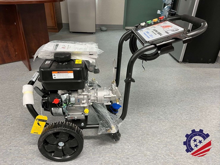 new-amp-akpw-3000l-high-pressure-washer-image-1