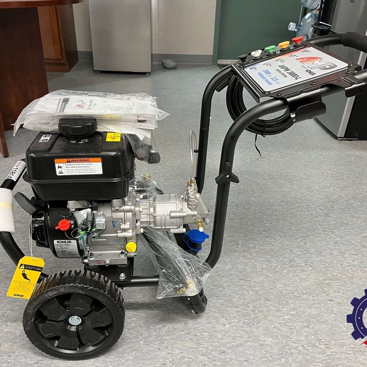 New AMP AKPW-3000L High Pressure Washer