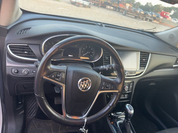 2017-buick-encore-image-26