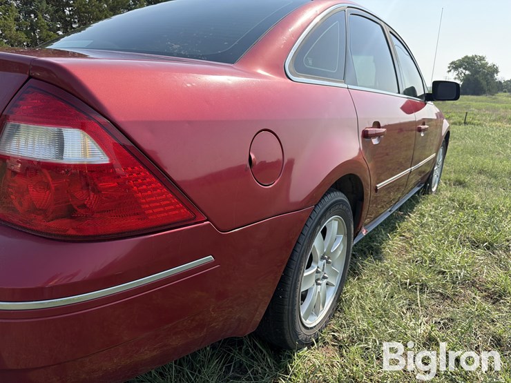 2005-ford-five-hundred-sel-4-door-sedan-image-16