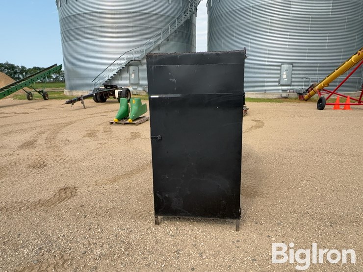 homemade-race-trailer-tool-box-/-storage-rack-image-8
