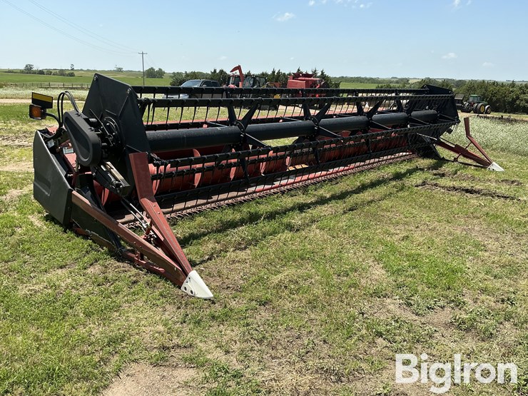 2003-case-ih-1020-image-3