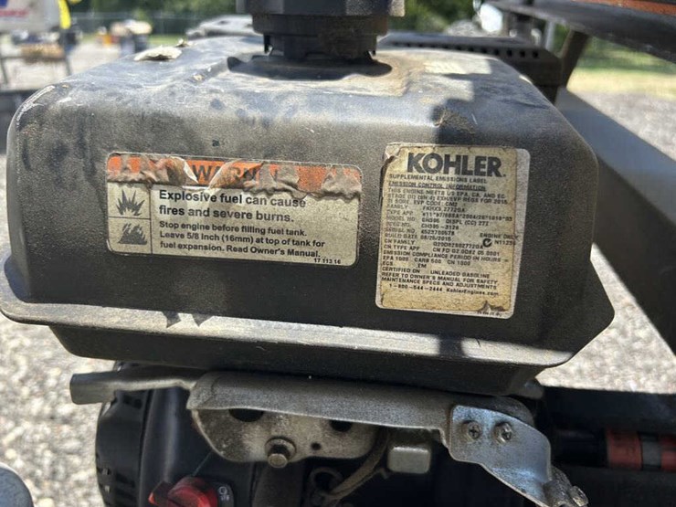 #71-•-dirty-hand-tools-28-ton-log-splitter-image-10
