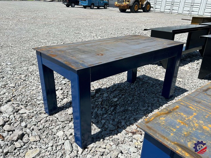 fabrication-table-image-4