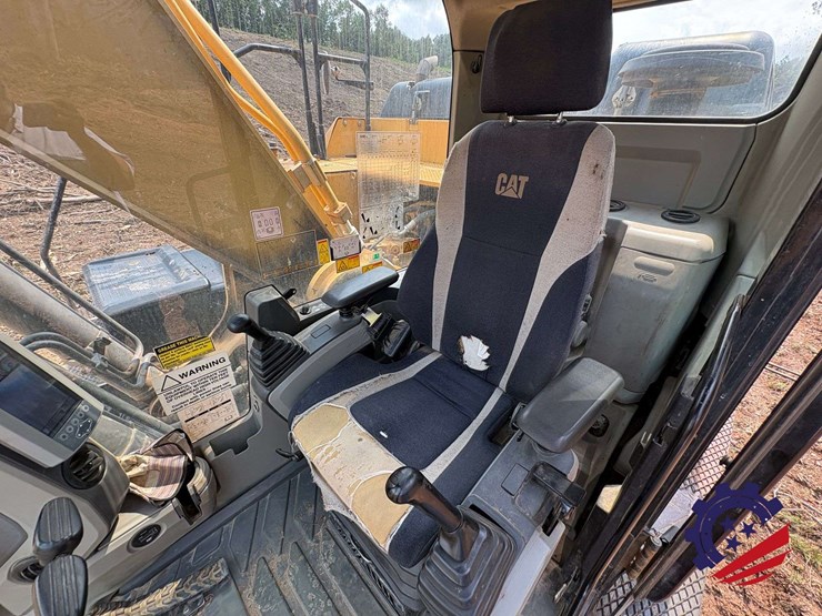 2012-caterpillar-329el-image-80
