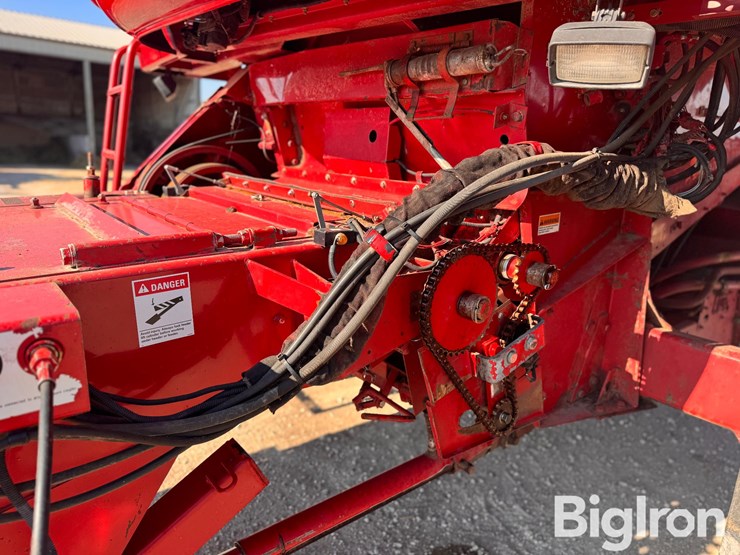 2004-case-ih-2366-image-18