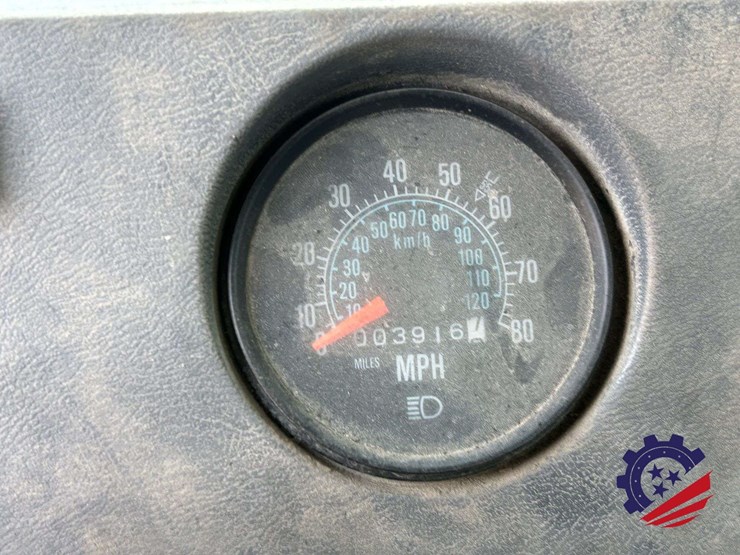 1992-mack-dm600gk-rear-discharge-concrete-mixer-truck-image-95