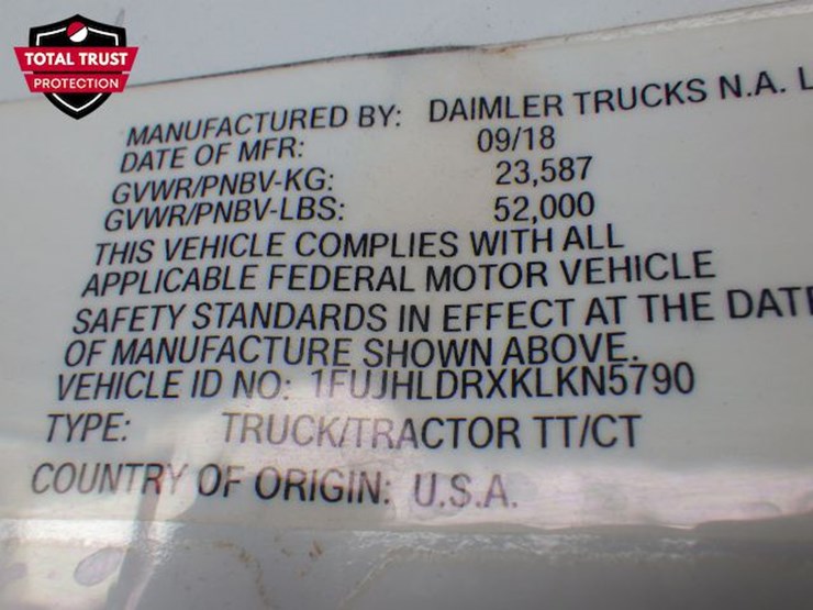 2019-freightliner-cascadia-126-image-16