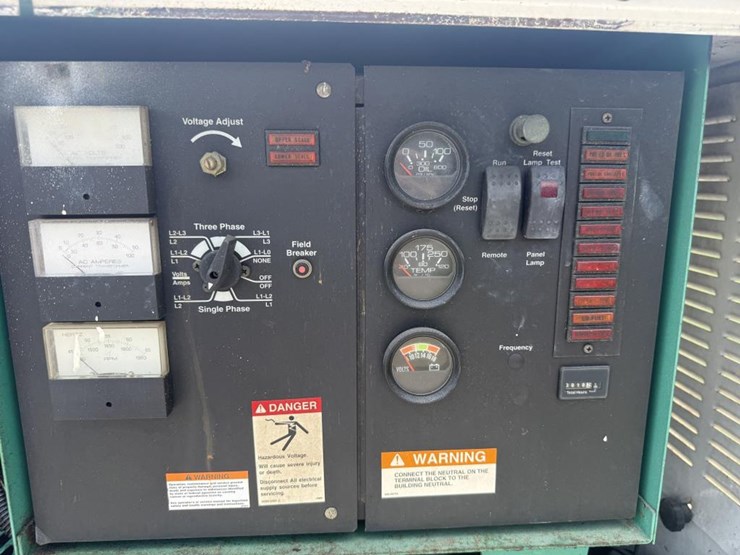#48-•-onan-cummins-generator-on-trailer-image-18