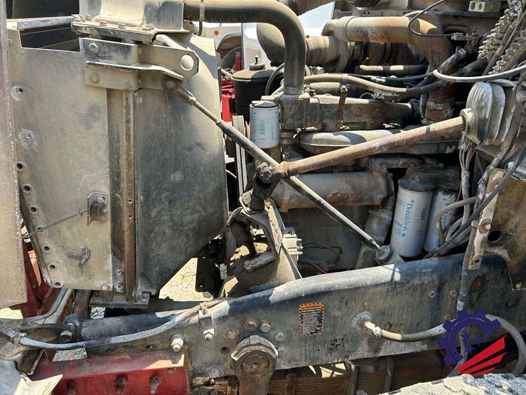 1992-mack-dm600gk-rear-discharge-(glider-kit)-concrete-mixer-truck-image-42