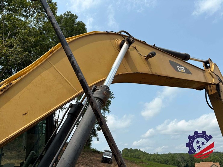 2012-caterpillar-329el-image-63
