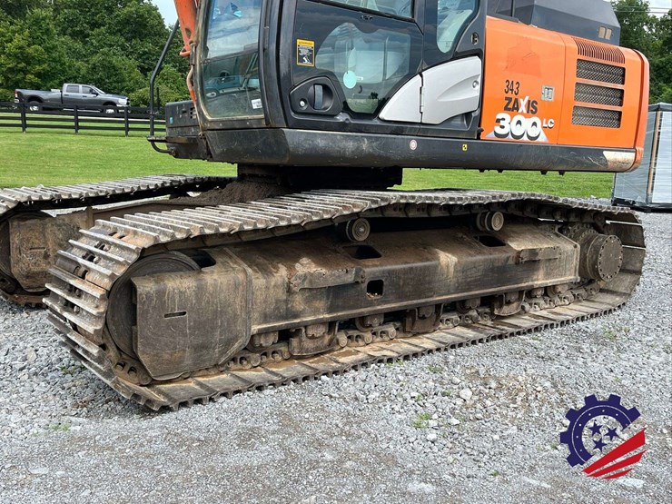 2018-hitachi-zx300-lc-6n-image-7