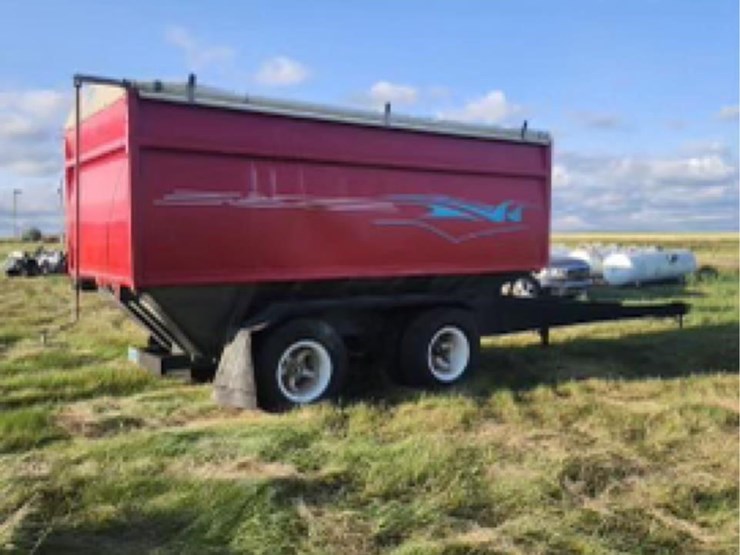 1986-crystal-pup-grain-trailer-image-3