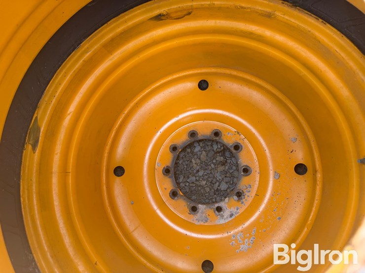 650/65r38-hagie-sprayer-tires-&-rims-image-17