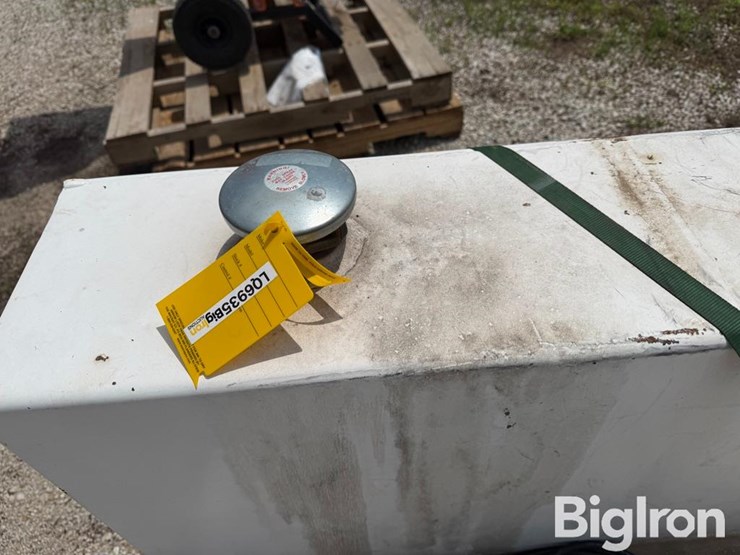 110-gal-steel-transfer-tank-image-9