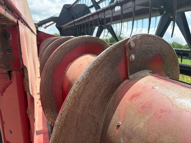 2014-case-ih-3020-image-8